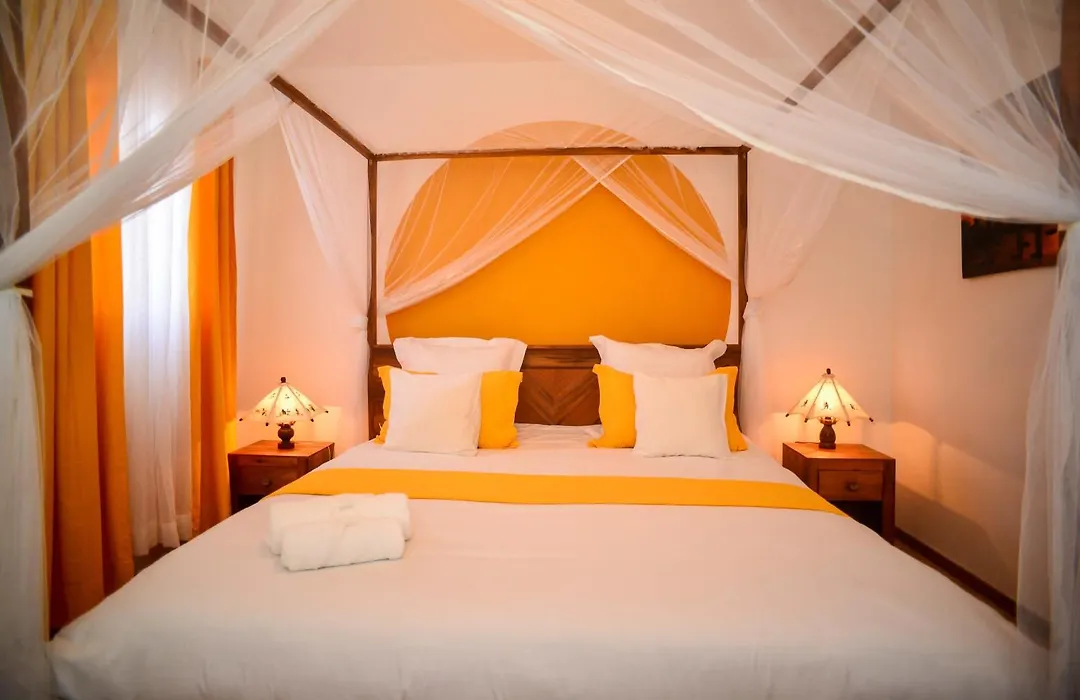 Ampifitia Guest House-1