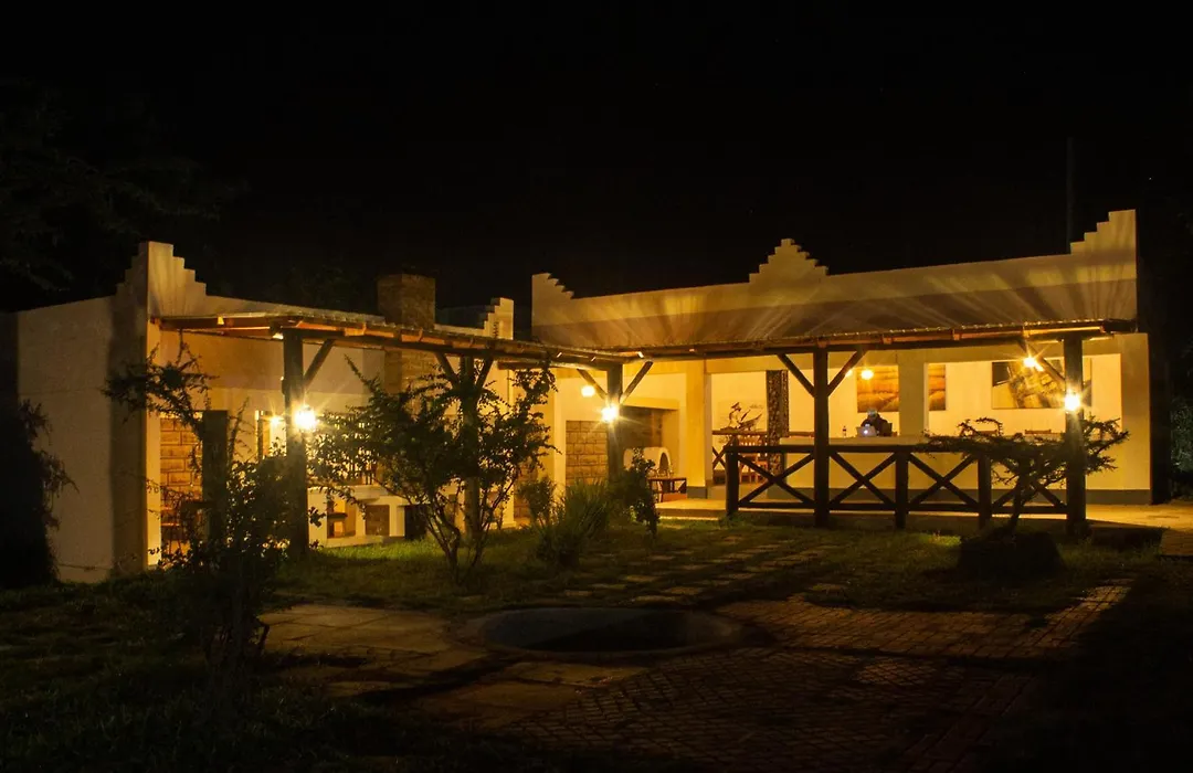 Saba House And Lodges-1