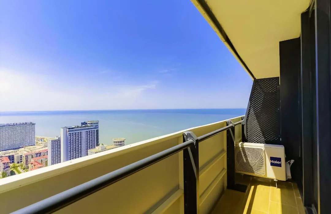 Picturesque Sea View Aparthotel In Orbi City Batumi-1