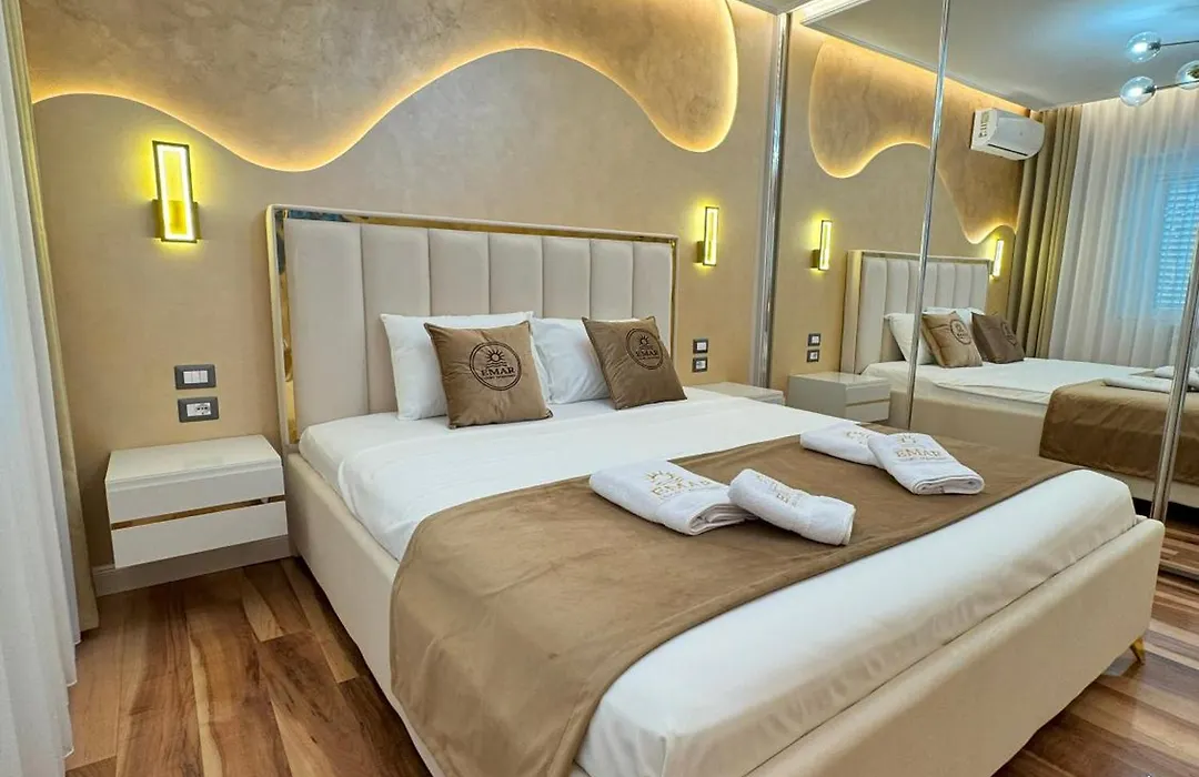 Emar Luxury Apartment-1