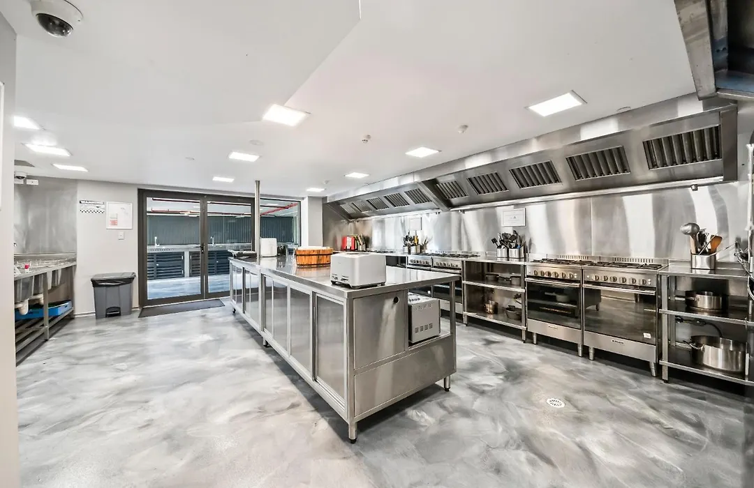Studio 8 Residences Ryde (Adults Only)-1