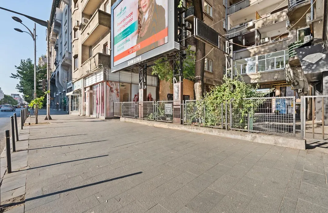 2Br Apartment With Balcony Near Bucharest Old Town-1