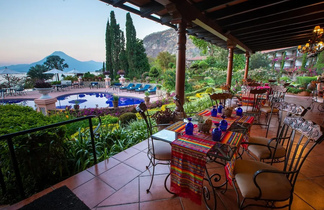 Hotel Atitlan-1