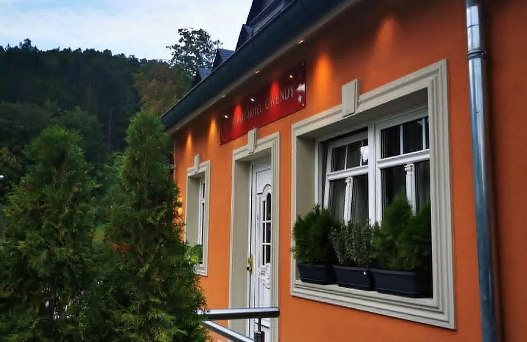 Appart-Hotel Gwendy-1