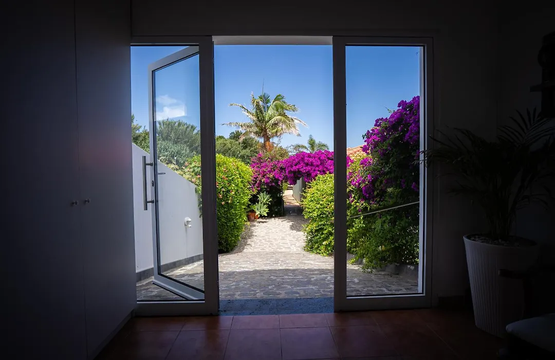Terra Vivaz - Ribeira Cottage-1