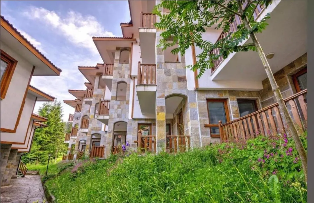 Aparthotel Raikov Ski Lodge-1
