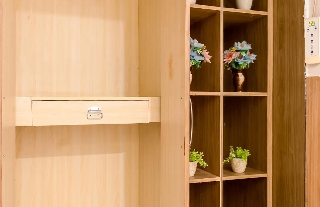 Hotel Corporate Suite Near Delhi Terminal 3 With - Free Airport Pickup-1