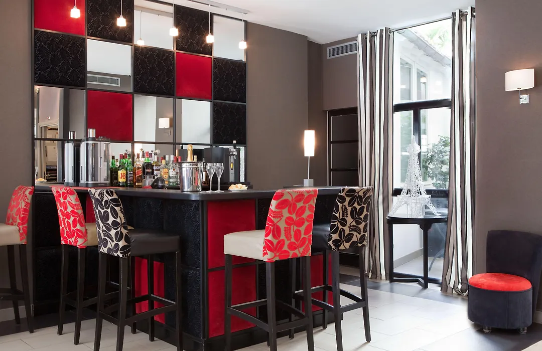Hotel Eiffel Seine-1
