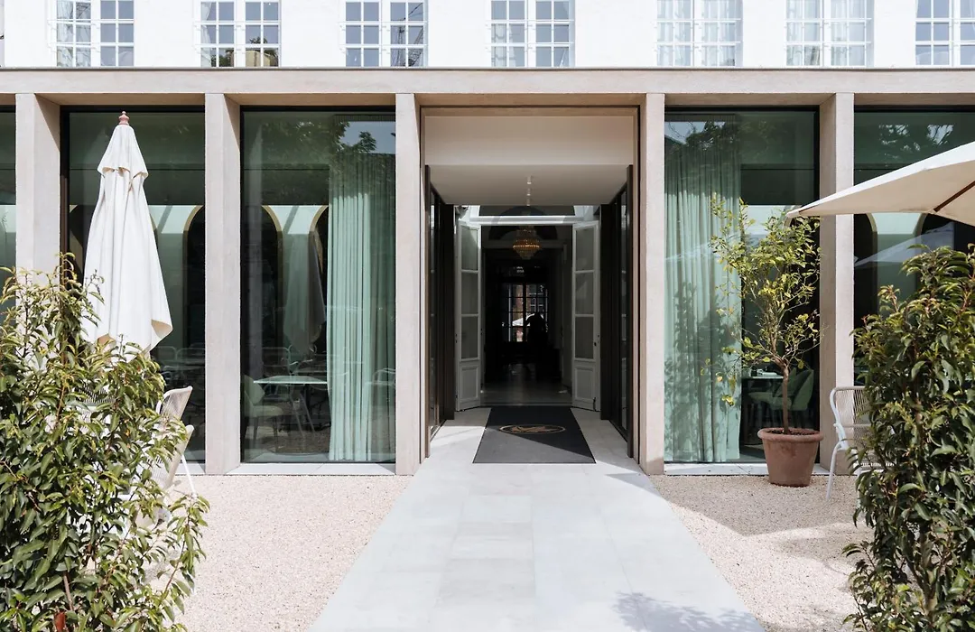 De Tuilerieen - Small Luxury Hotels Of The World-1