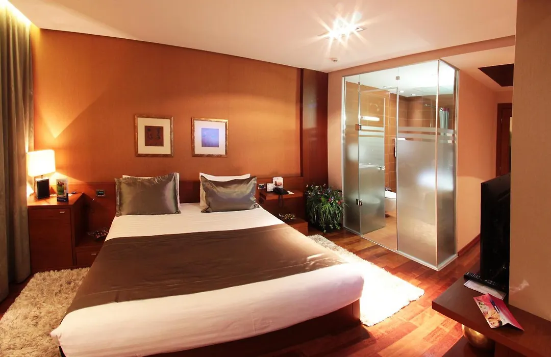 Tirana International Hotel & Conference Center-1