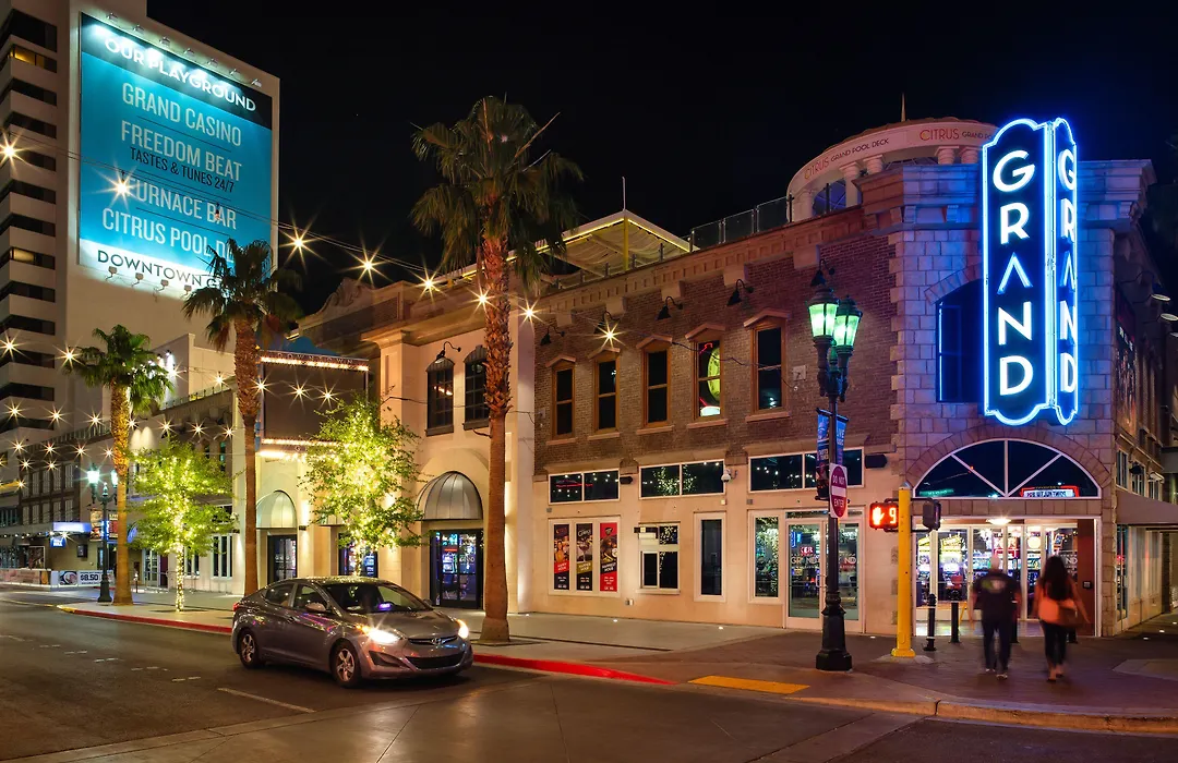 Downtown Grand Hotel & Casino-1