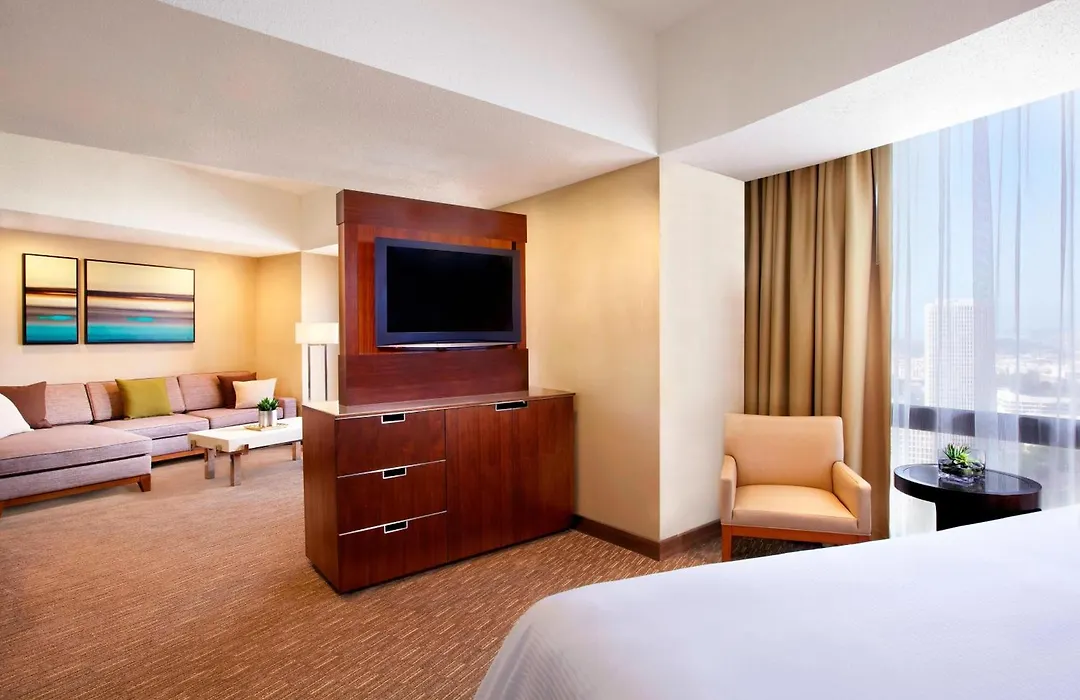 The Westin Bonaventure Hotel & Suites, Los Angeles-1