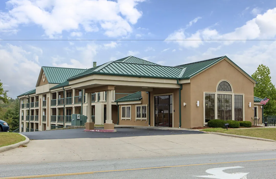 Baymont By Wyndham Branson Thousand Hills-1
