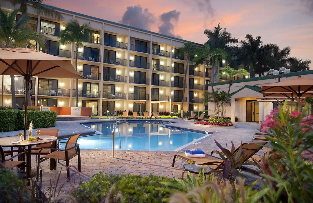 Courtyard By Marriott Fort Lauderdale East Lauderdale-By-The-Sea-1