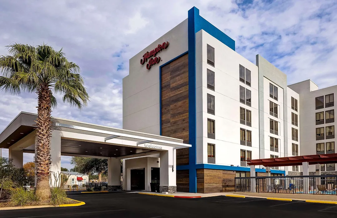Hampton Inn San Antonio Downtown-1