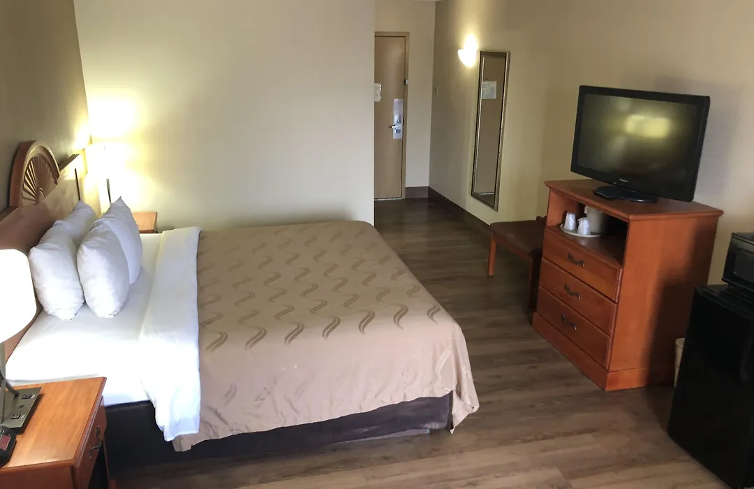 Quality Inn Near Joint Base Andrews-Washington Area-1