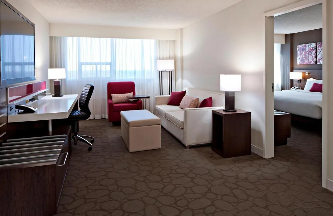 Delta Hotels By Marriott Edmonton South Conference Centre-1