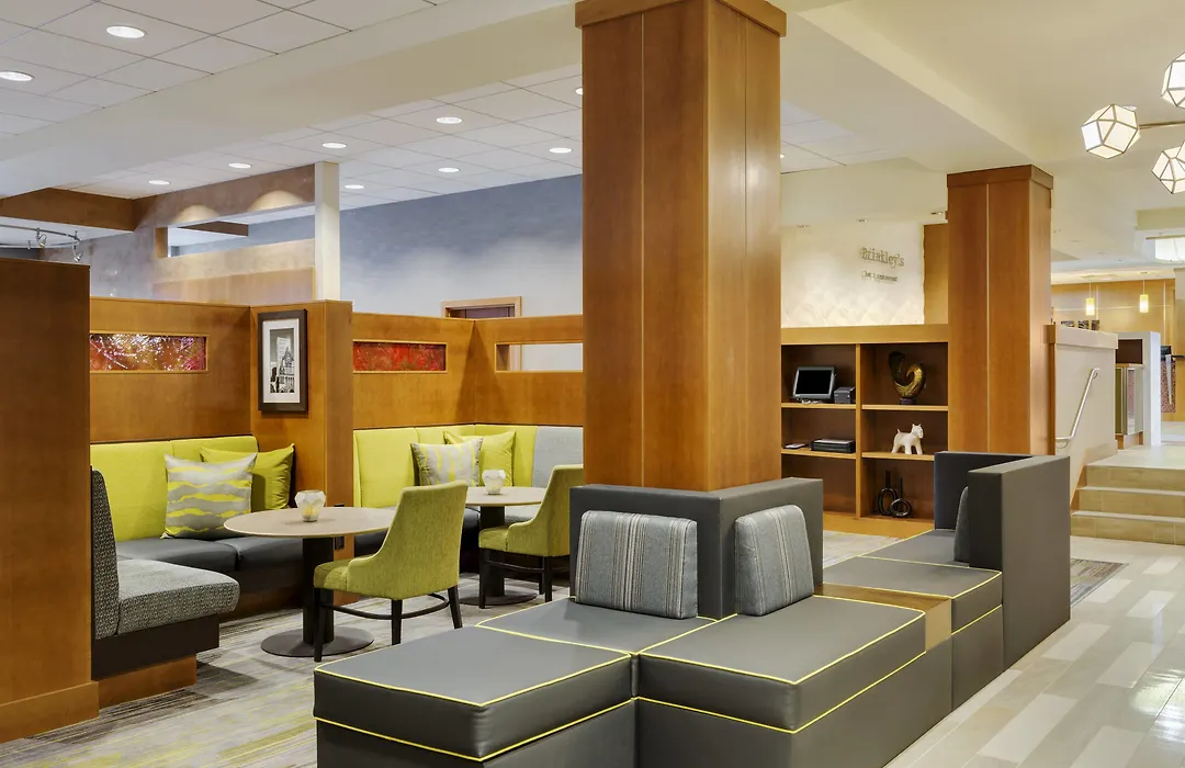 Courtyard By Marriott Boston Logan Airport-1