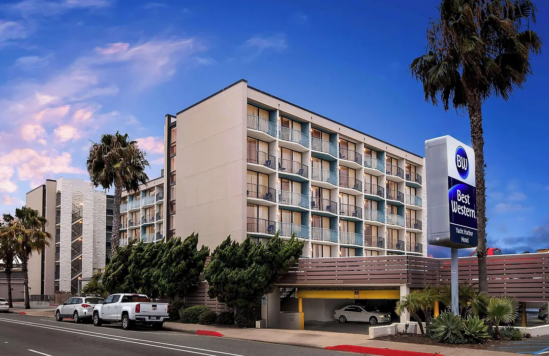Best Western Yacht Harbor Hotel-1
