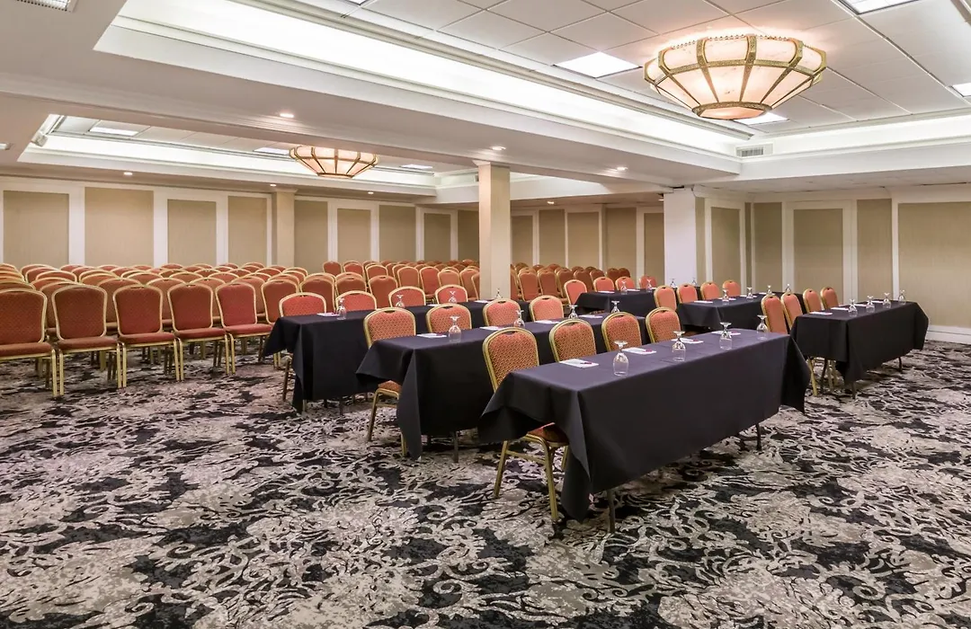 Wyndham Houston At Reliant Park & Medical Center-1