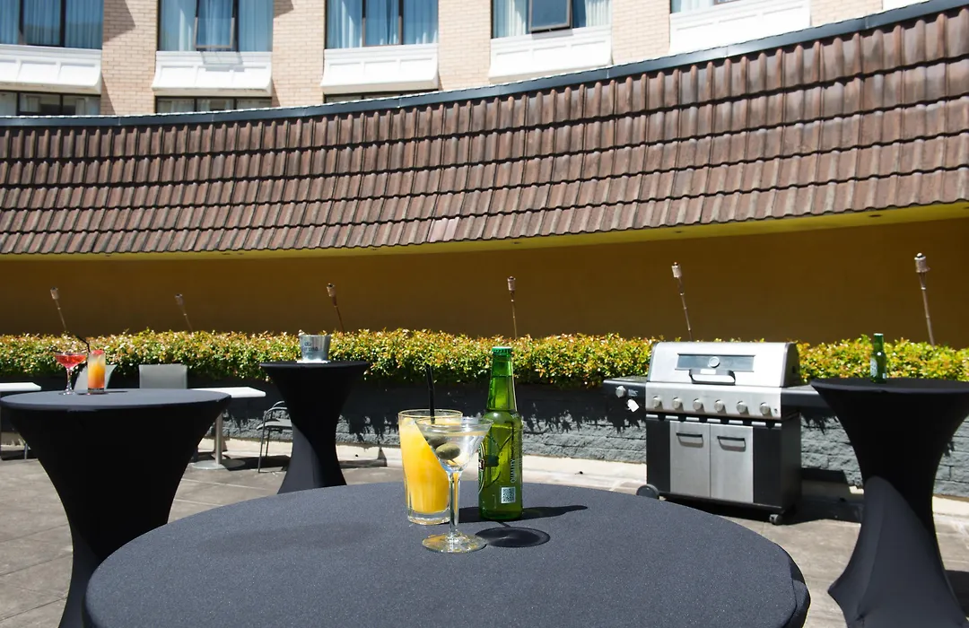 Rydges Camperdown-1