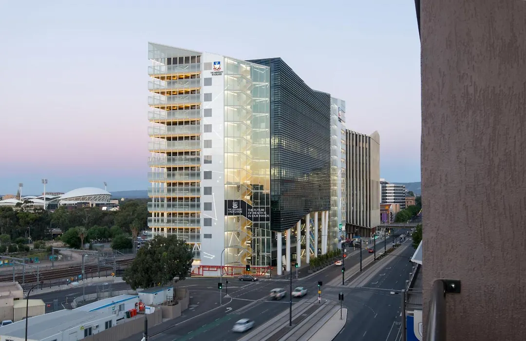 Adelaide Riviera Hotel-1
