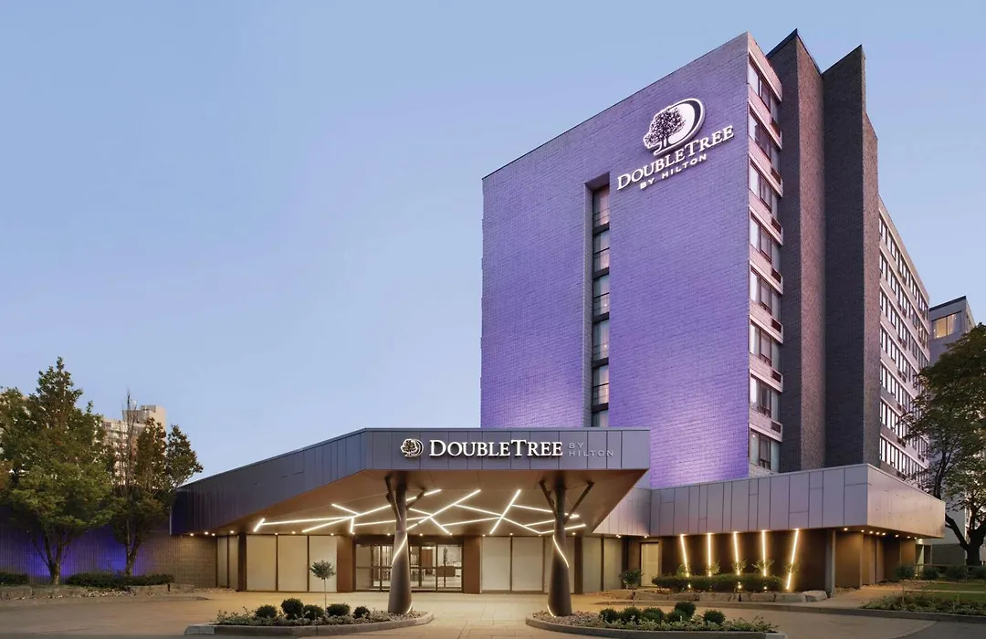 Doubletree By Hilton Hotel Toronto Airport West-1