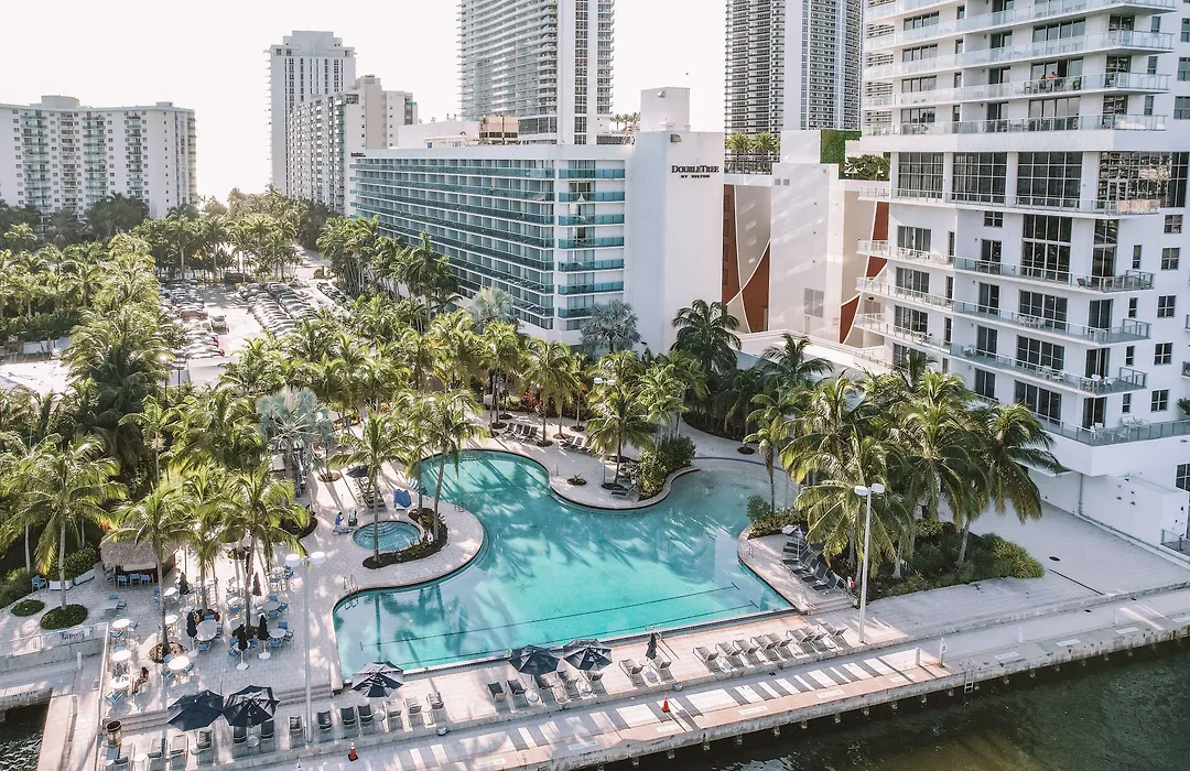 Doubletree Resort By Hilton Hollywood Beach-1