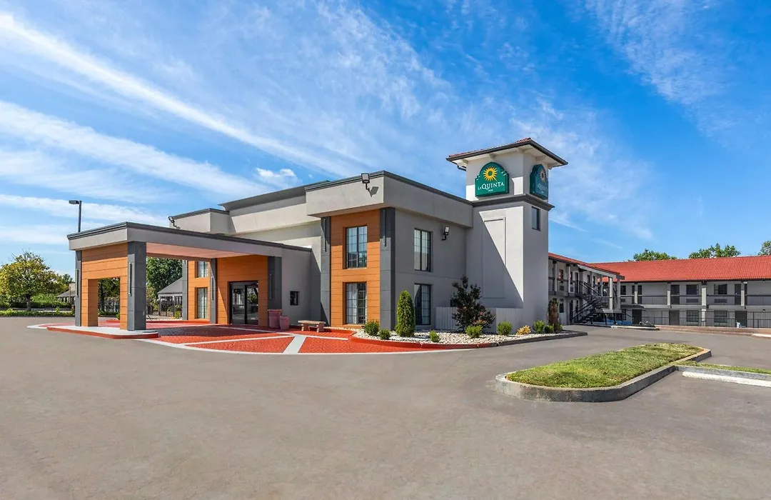 La Quinta Inn By Wyndham Nashville South-1