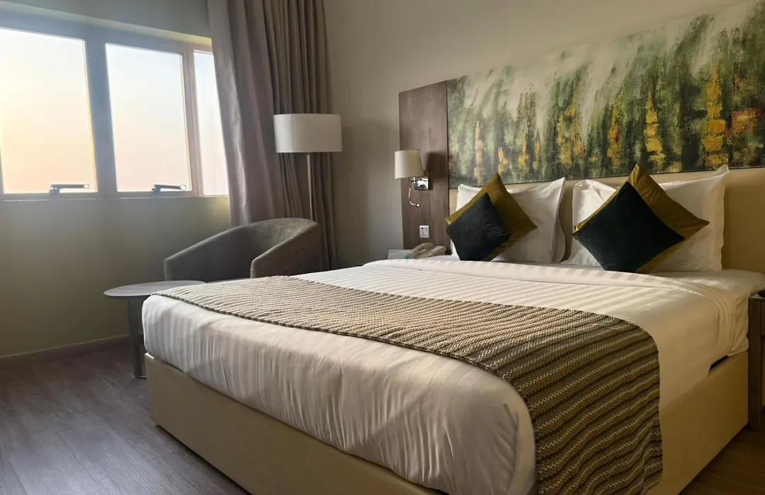 Royal View Hotel-1