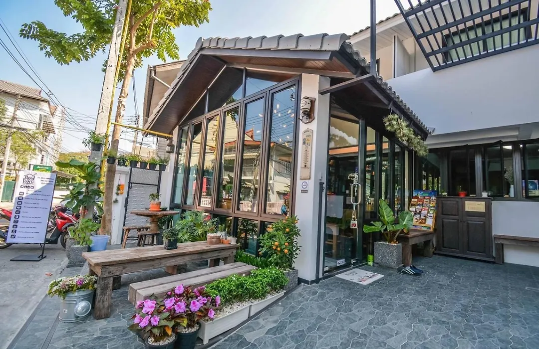 Baan Lung Poshtel-1