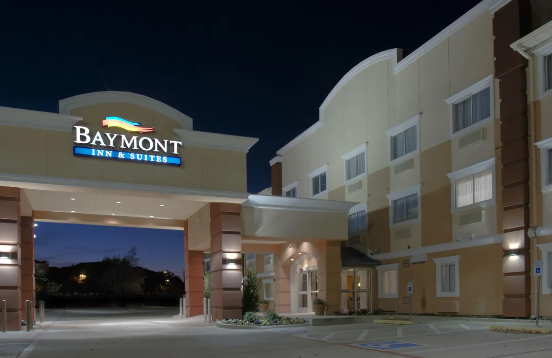 Baymont By Wyndham Dallas/ Love Field-1