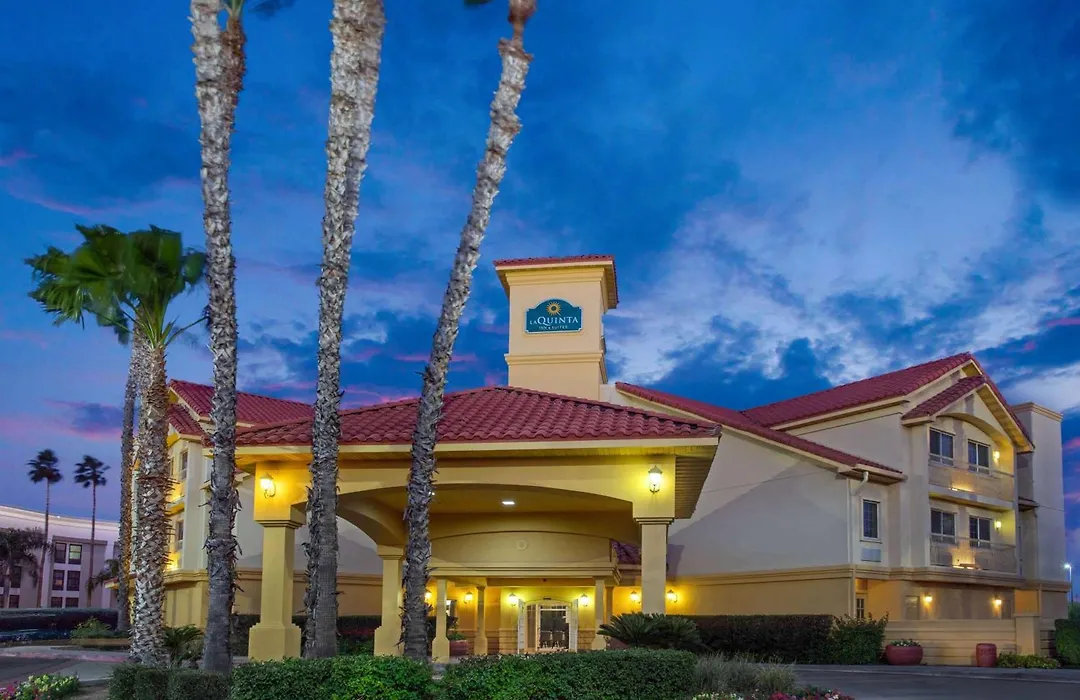 La Quinta By Wyndham Tucson Airport-1