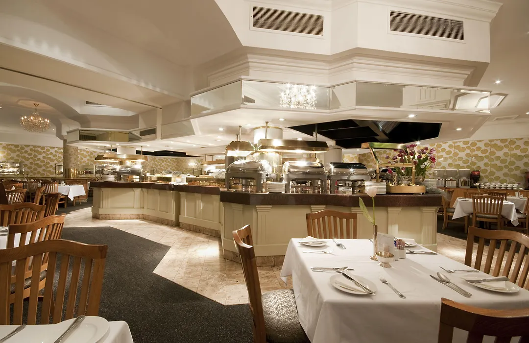 Manhattan Hotel-1