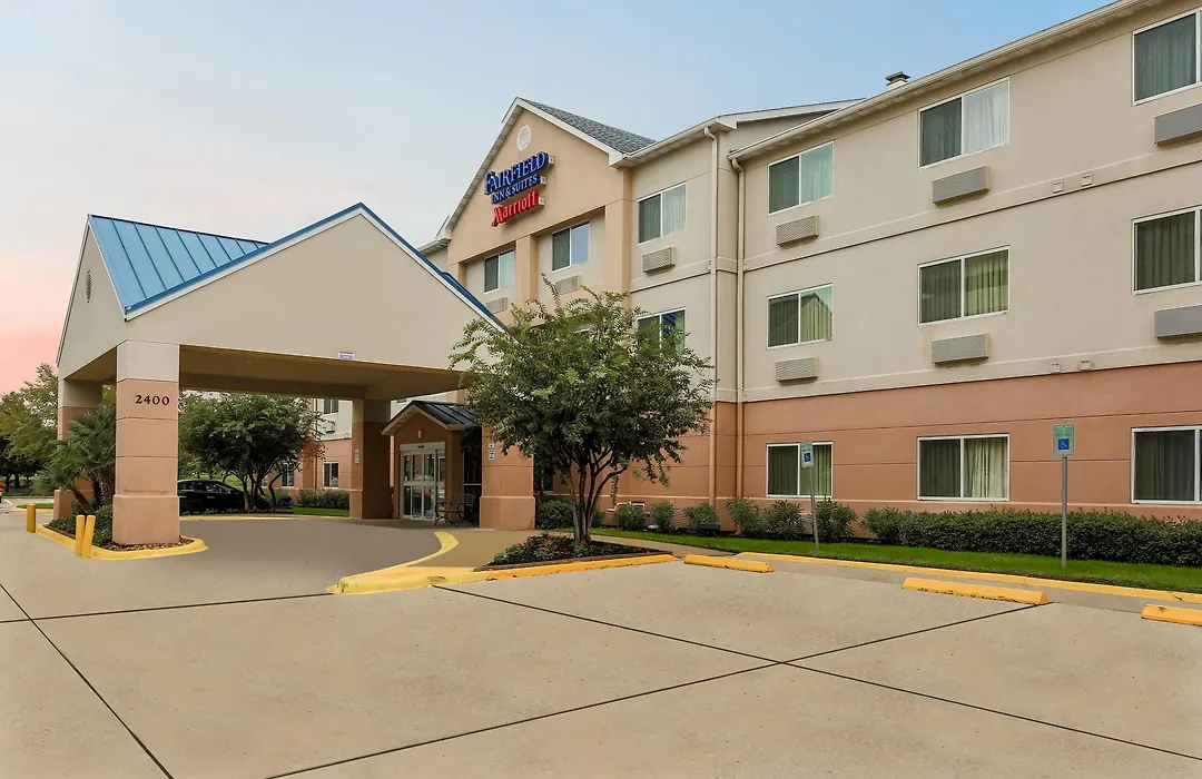 Fairfield Inn & Suites Houston Westchase-1