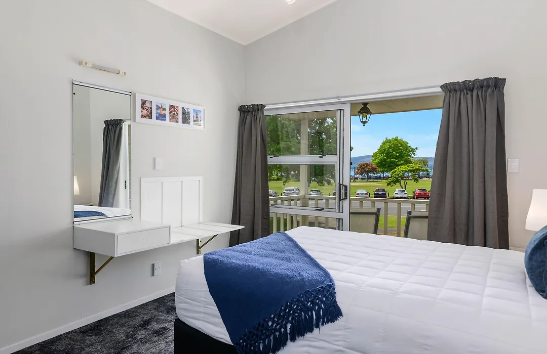 Lake Lodge Motel Rotorua-1