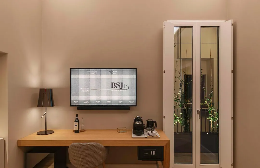Bsj15-Borgo San Jacopo Room-1