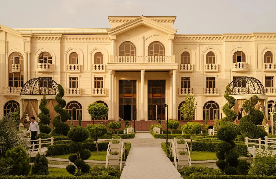 Zarafshon Parkside-1
