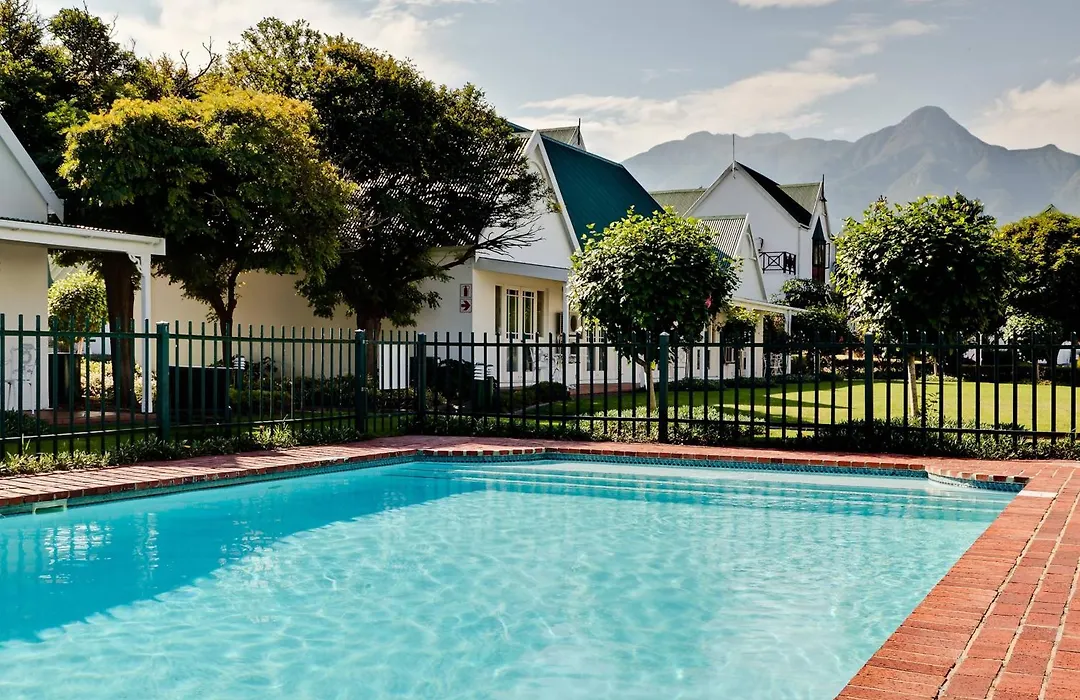 Protea Hotel By Marriott George King George-1