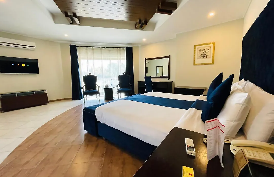 Grand Regency-1