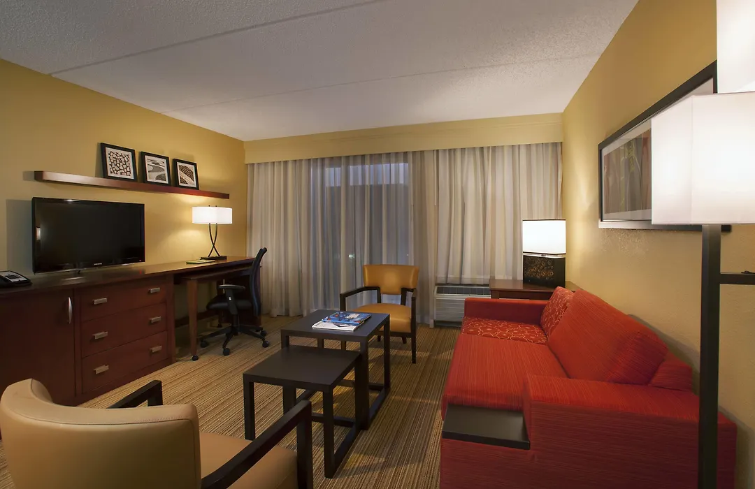 Courtyard By Marriott Miami Aventura Mall-1