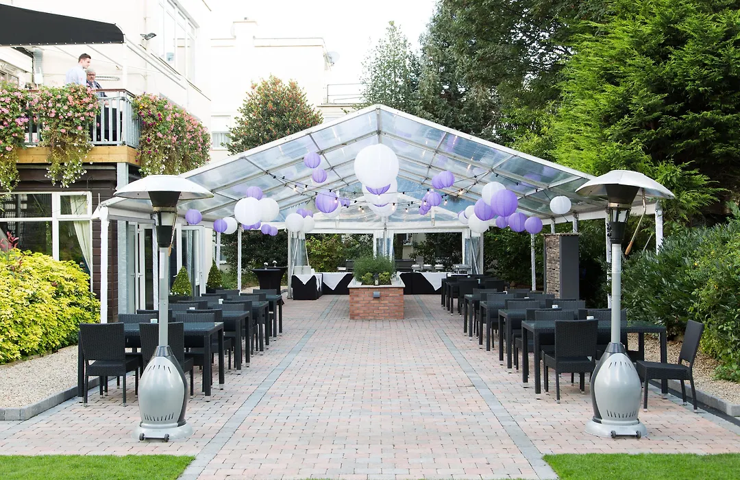 The Sandymount Hotel-1