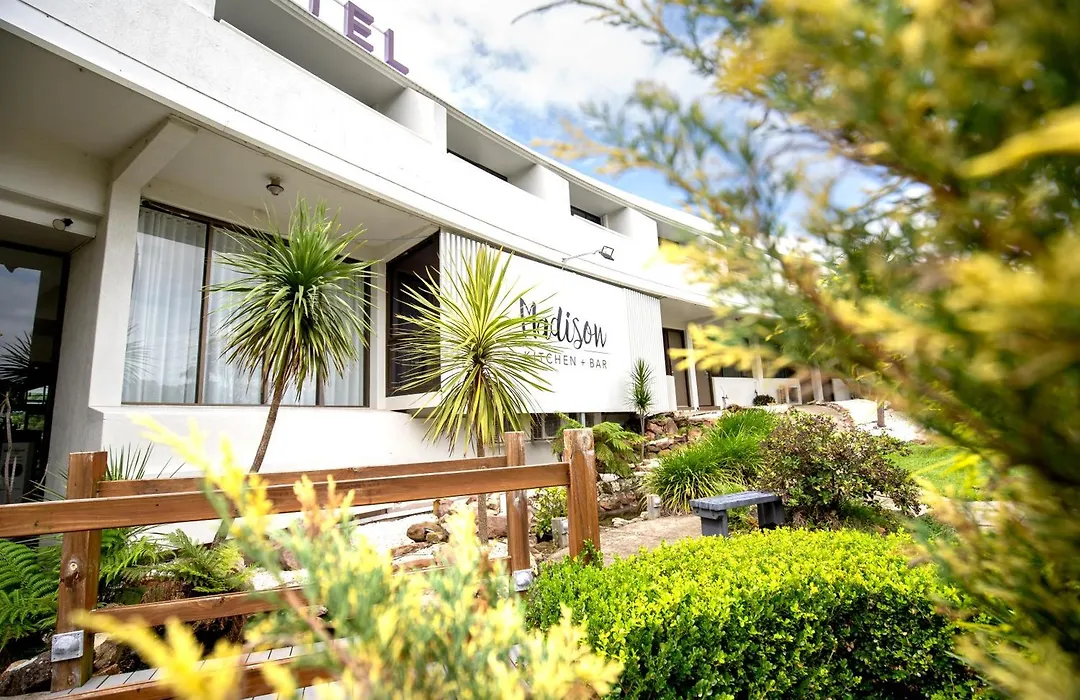 Mercure Charlestown-1