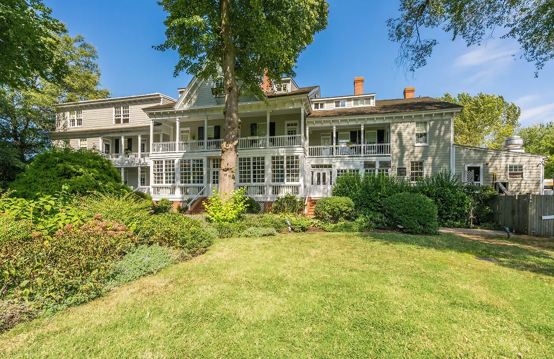 Kent Island Resort-1