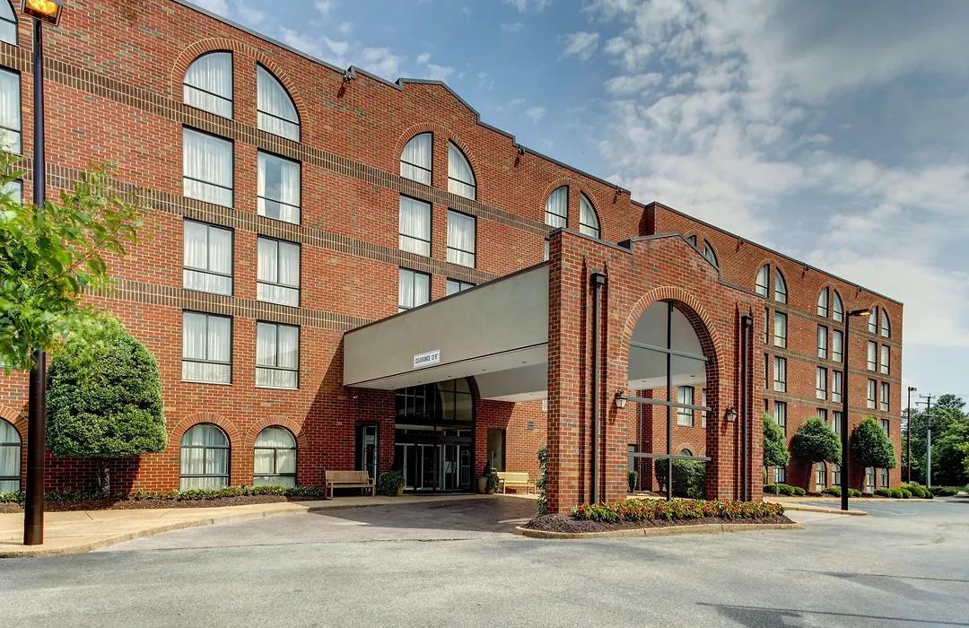 Embassy Suites Williamsburg-1