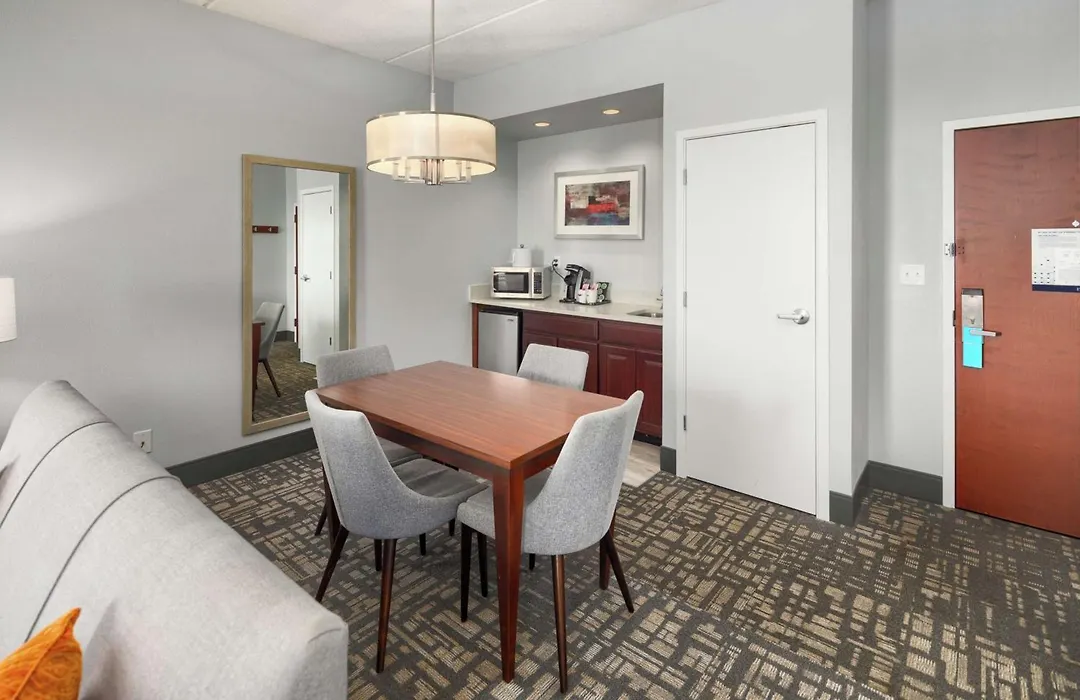 Hampton Inn Louisville Northeast-1
