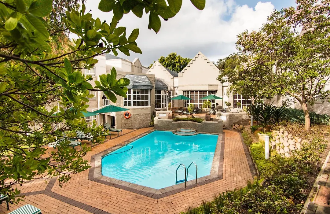 City Lodge Hotel Pinelands-1
