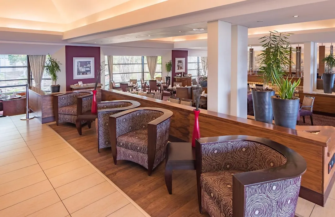 City Lodge Hotel Gqeberha-1