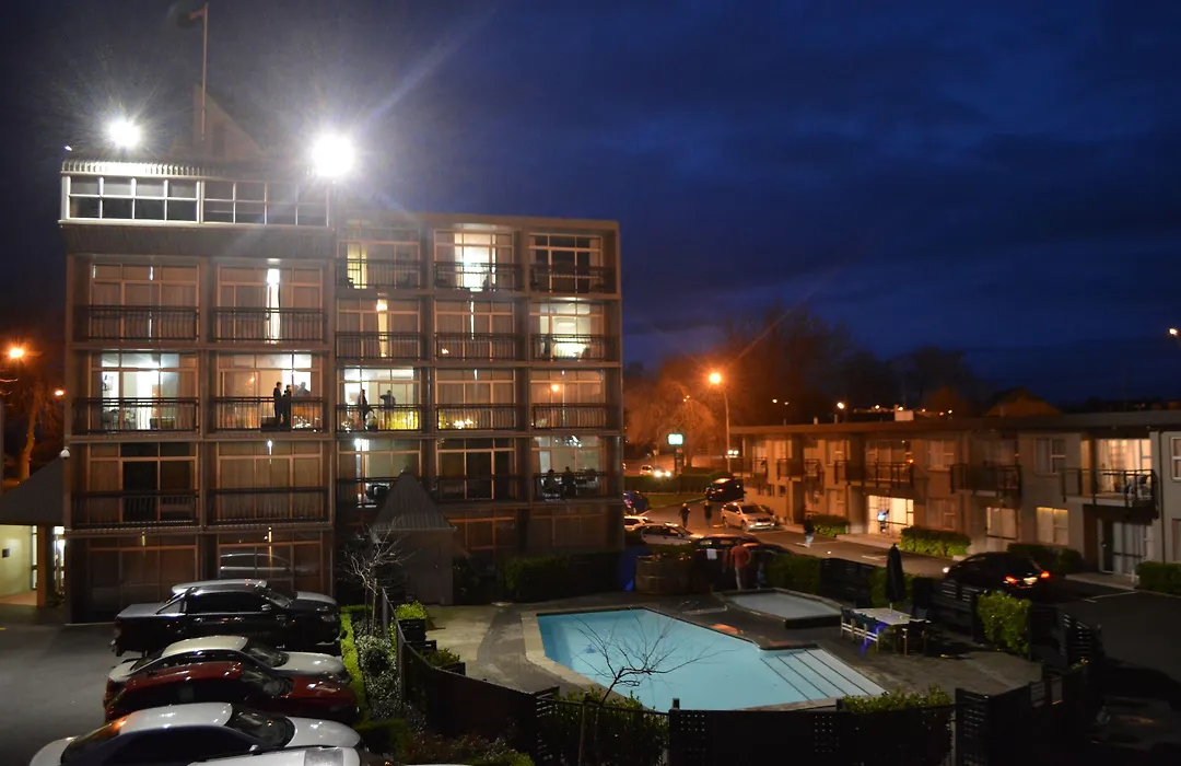Heartland Ambassador Hotel Hamilton-1