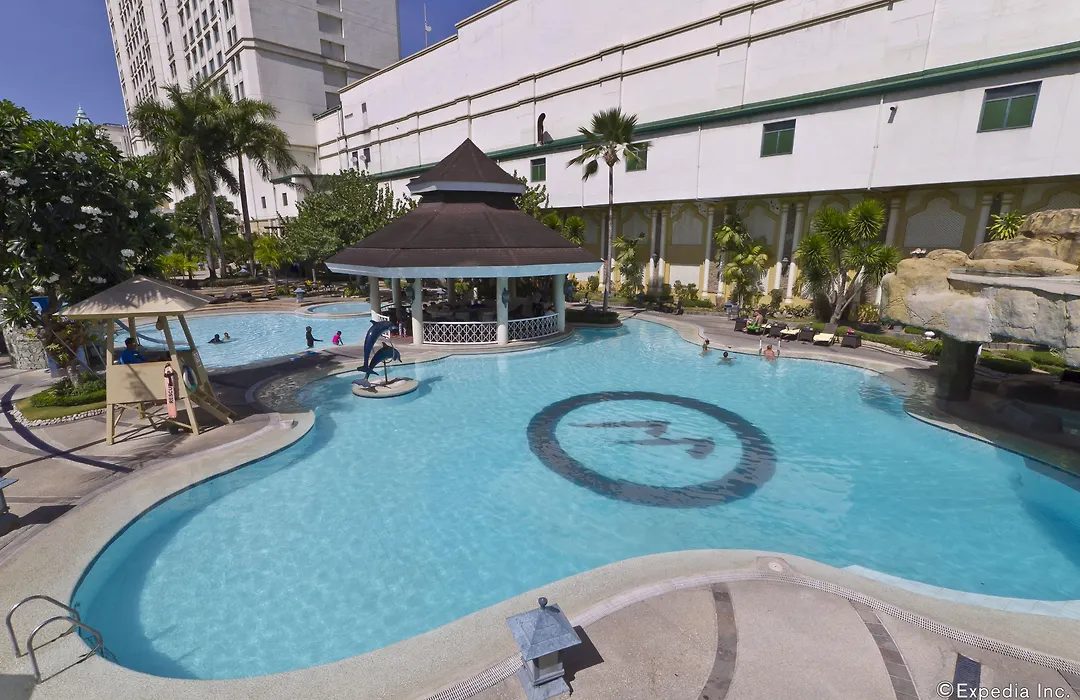 Waterfront Cebu City Hotel & Casino-1